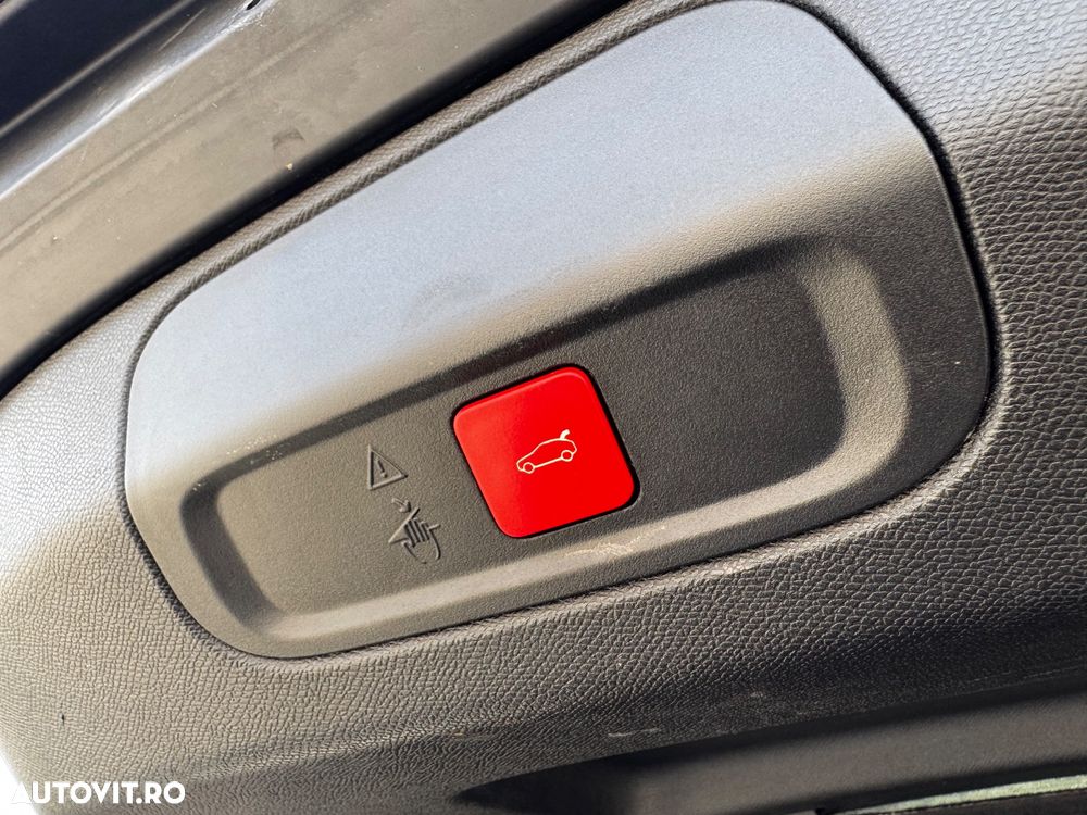 Peugeot 408 PureTech 130 EAT8 GT - 34