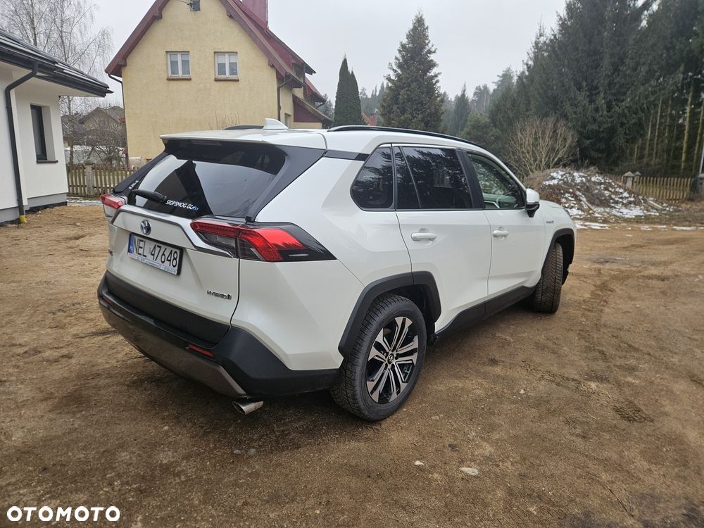 Toyota RAV4 - 6