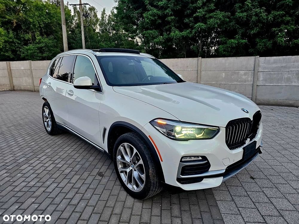 BMW X5 xDrive40i xLine - 23