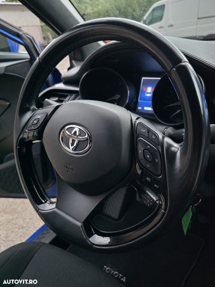 Toyota C-HR 1.2 Turbo Flow - 13