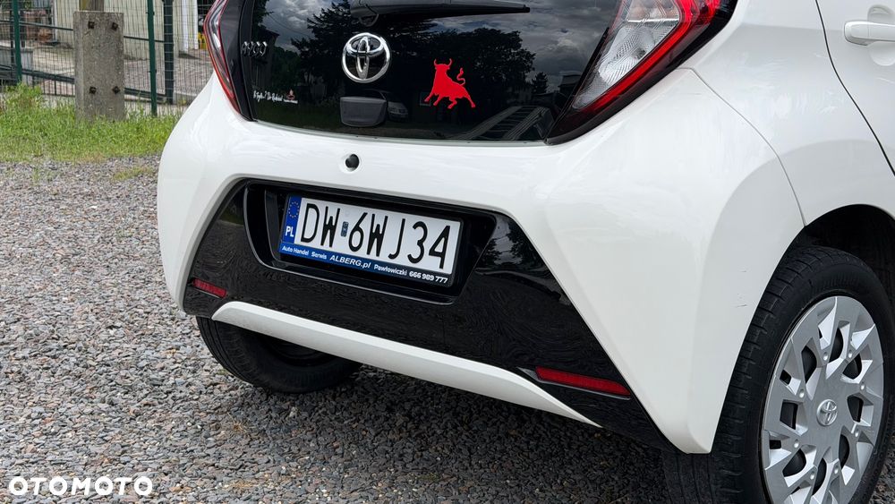 Toyota Aygo x-business - 18