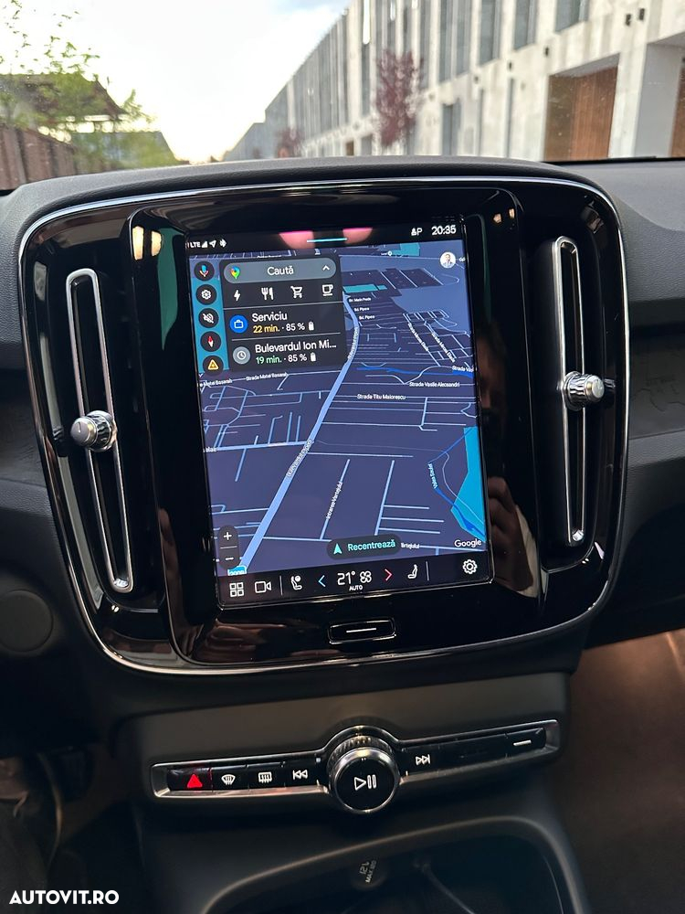 Volvo XC 40 Recharge Single Motor RWD Plus - 6