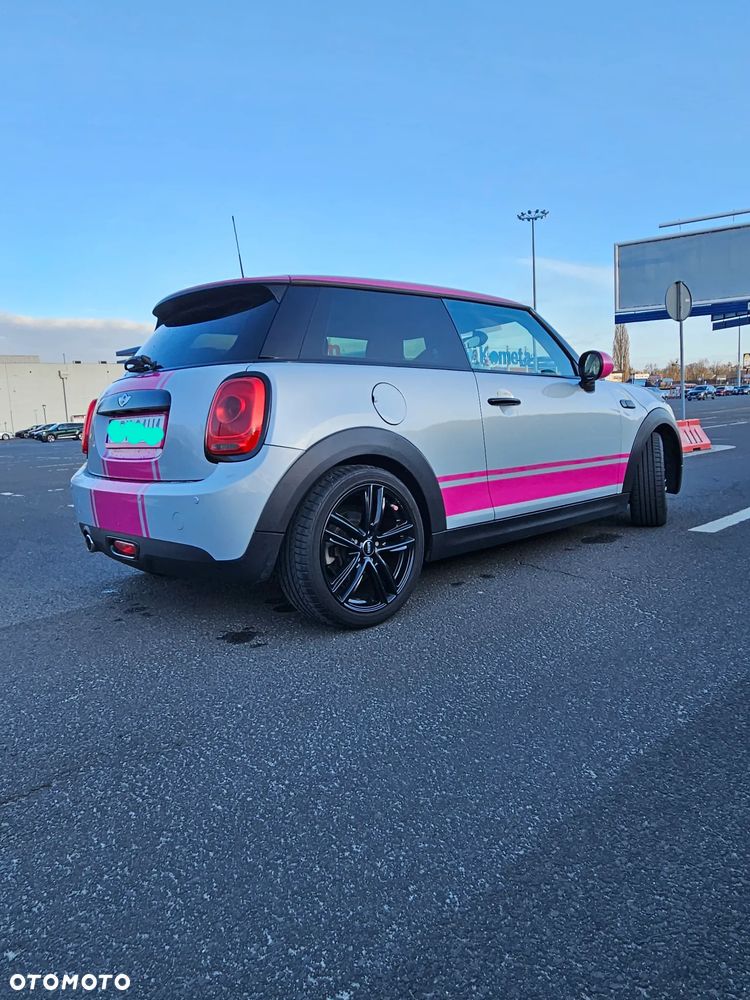 MINI Cooper D Seven - 12