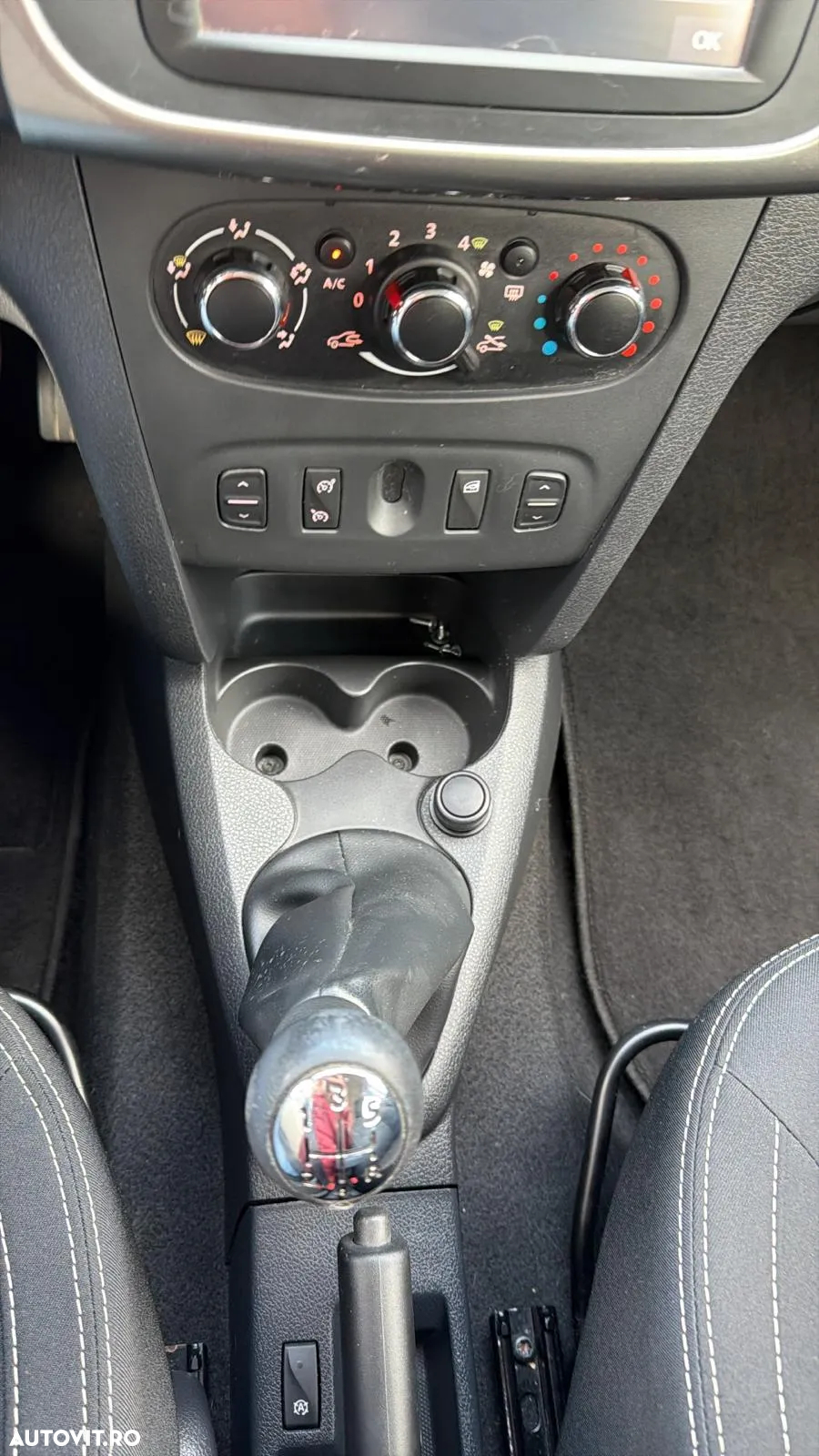 Dacia Logan Van - 4
