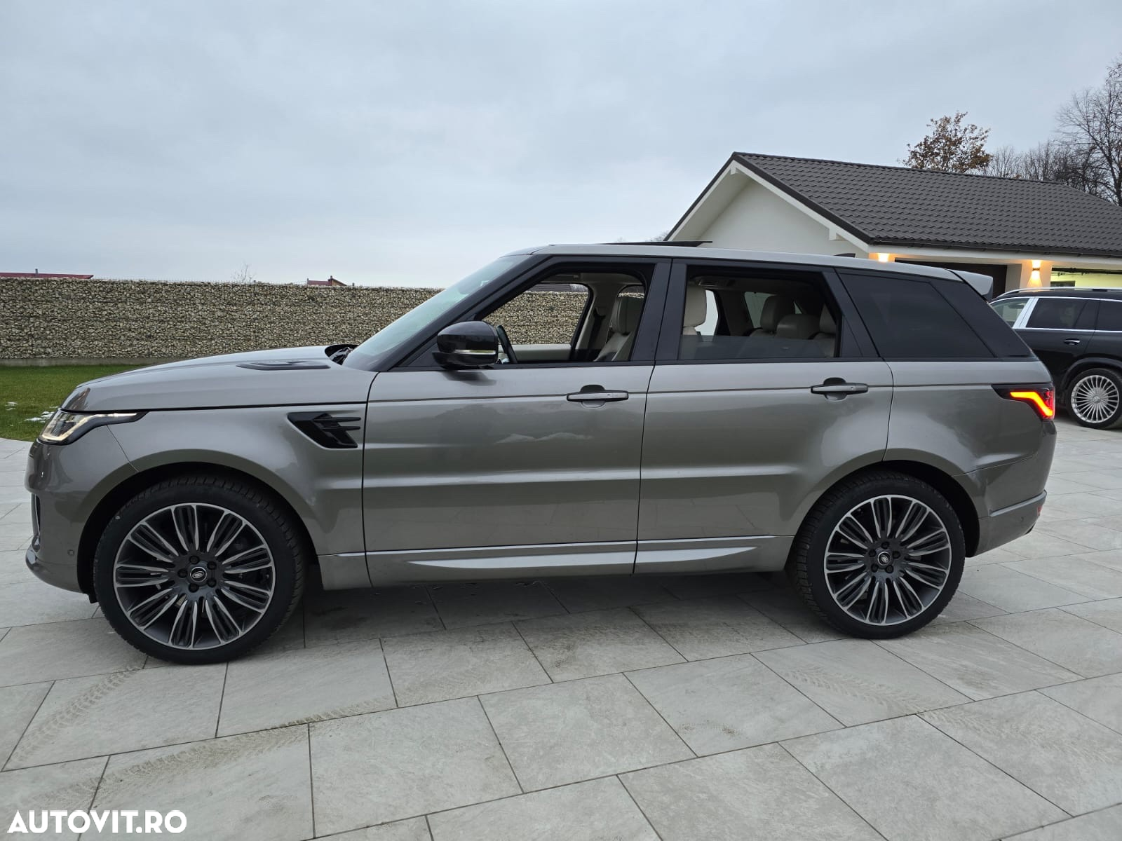 Land Rover Range Rover Sport - 9