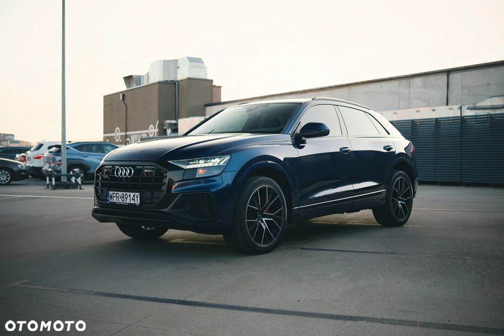 Audi Q8 SUV TFSI quattro 250 kW tiptronic S line business - 1