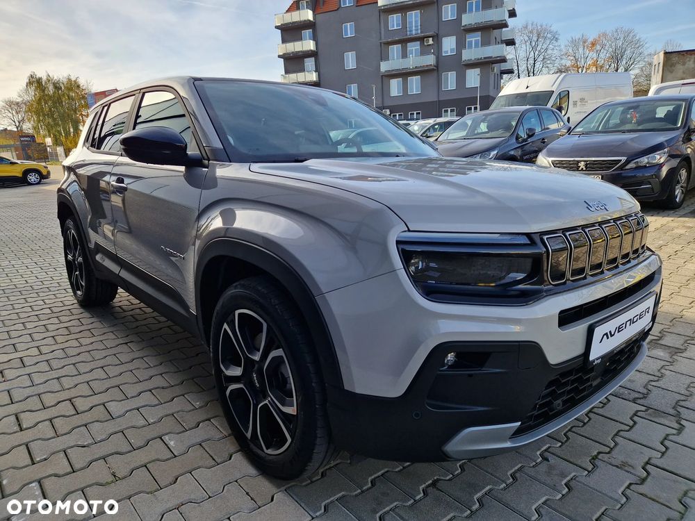 Jeep Avenger 54kWh Summit - 31