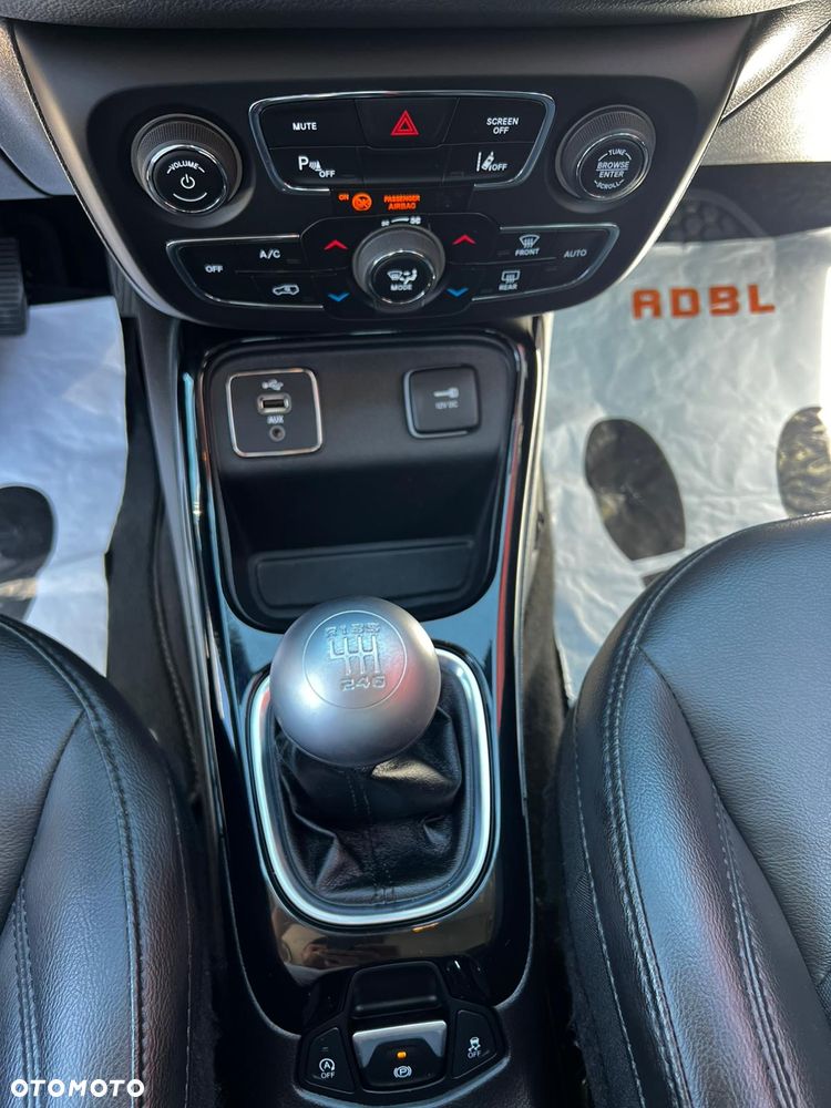 Jeep Compass 1.4 MultiAir Sport - 19