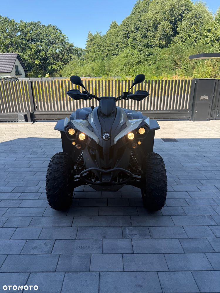 Can-Am Renegade - 1