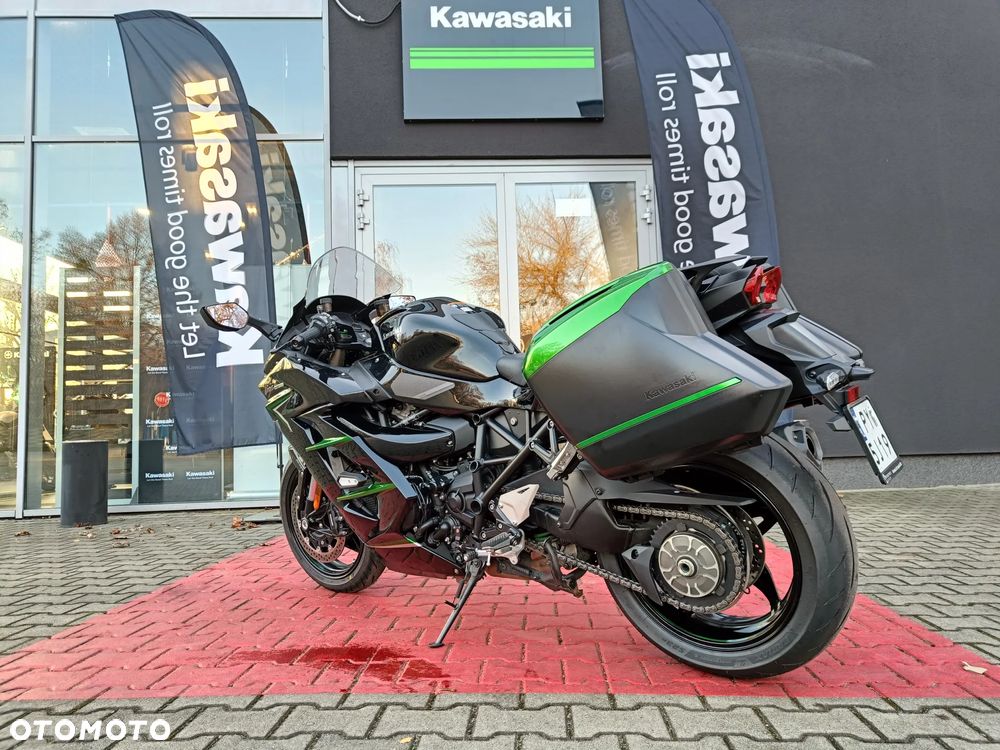 Kawasaki H2 - 6