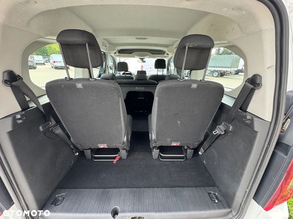 Toyota Proace City Verso Long 1.2 D-4T Business - 10