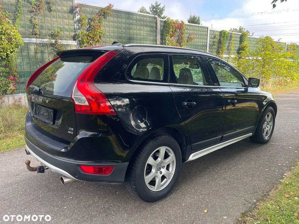 Volvo XC 60 D5 AWD Summum - 3