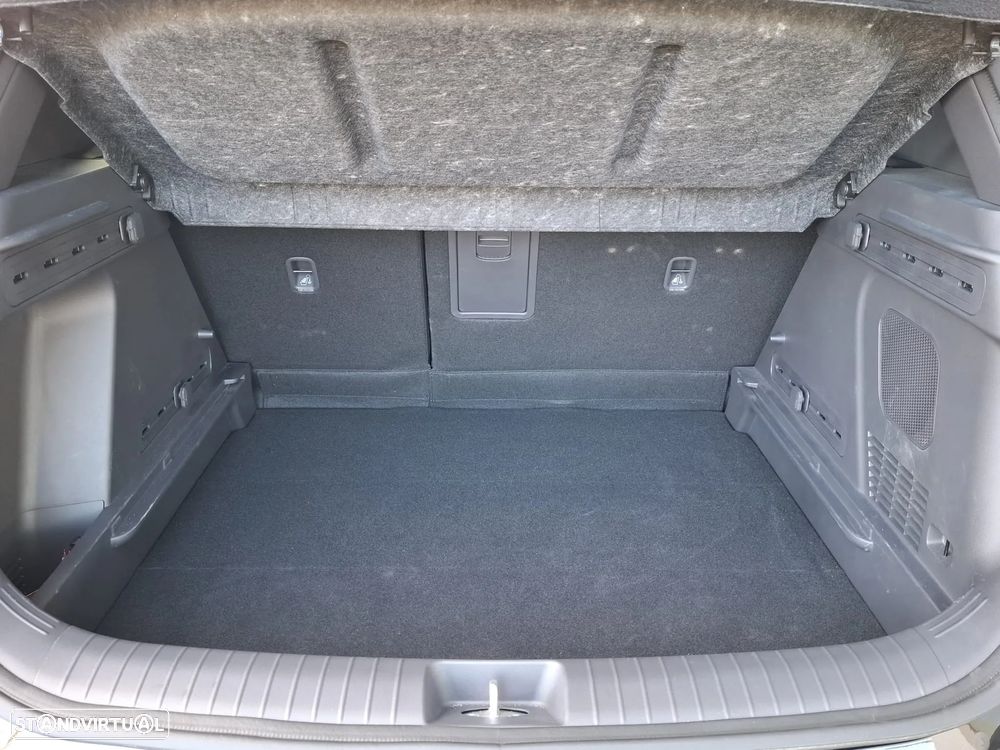 Kia Seltos 1.6 T-GDi X-Line 7DCT - 30