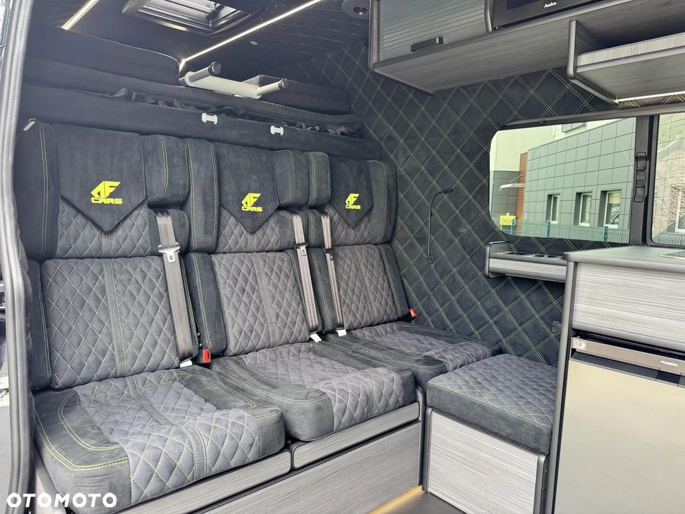 Mercedes-Benz Sprinter - 27