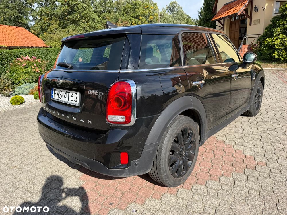 MINI Countryman One D - 5