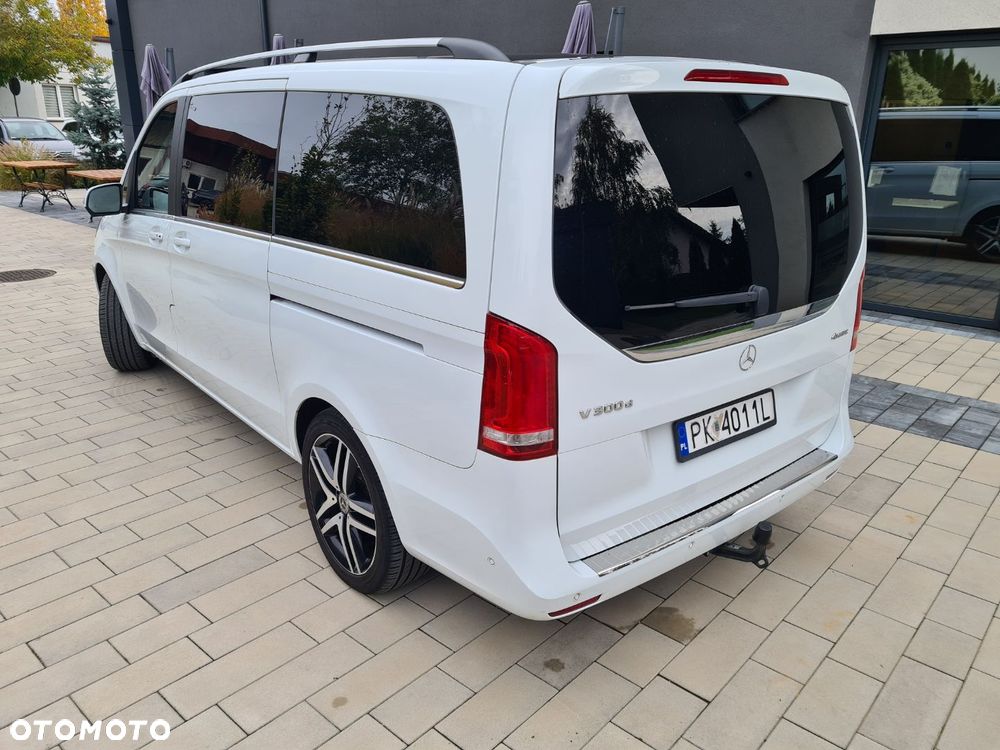 Mercedes-Benz V-Class 2020 photo 2