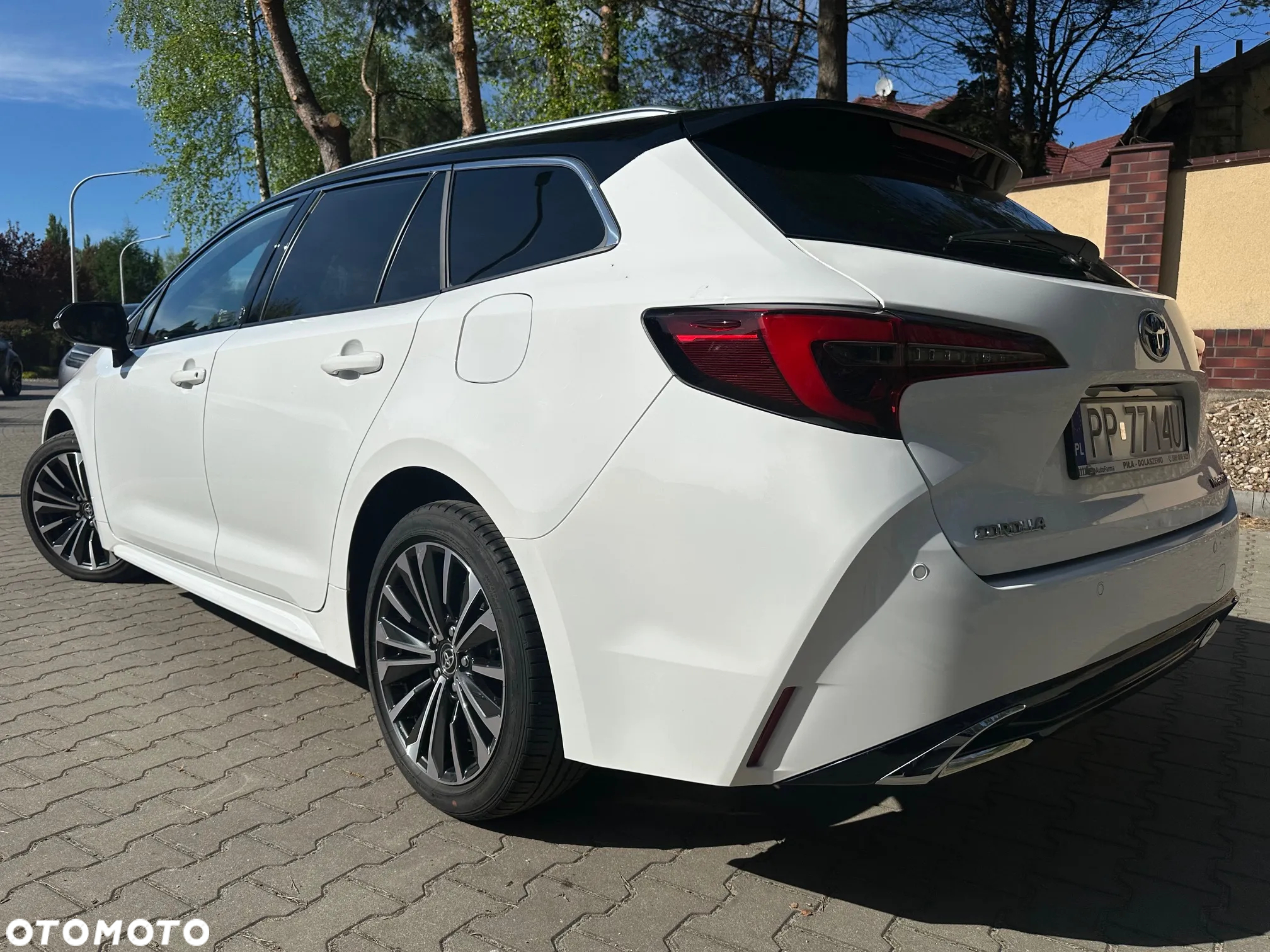 Toyota Corolla 1.8 Hybrid Team Deutschland - 27