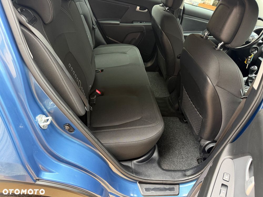 Kia Sportage 1.7 CRDI 2WD Vision - 16