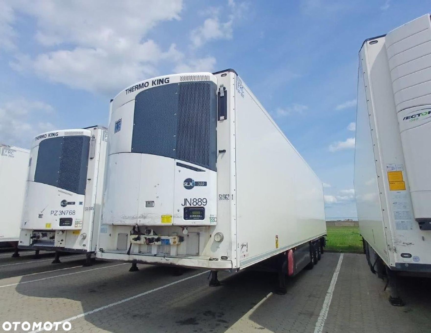Schmitz Cargobull SKO FP 45 ThermoKing SLXi 300 - 2