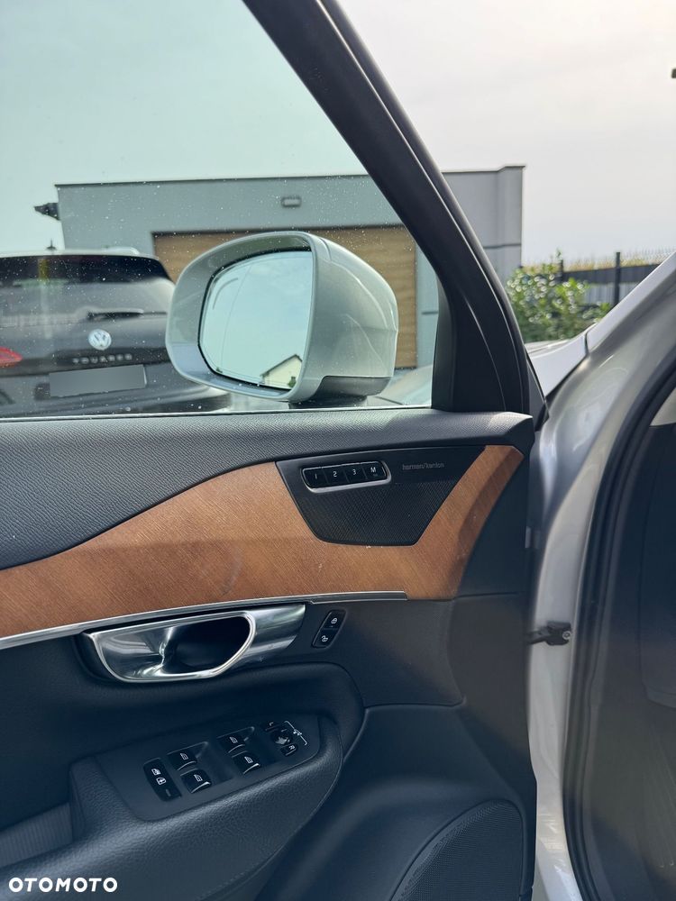 Volvo XC 90 B5 B AWD Plus Bright - 8