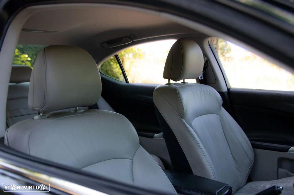 Lexus IS 200 d P.Executive 6G - 42