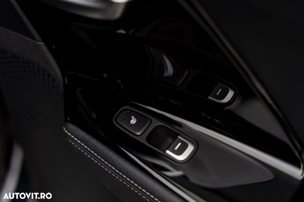 Kia Niro 1.6 GDI HEV 2WD OPF Aut. Spirit - 25