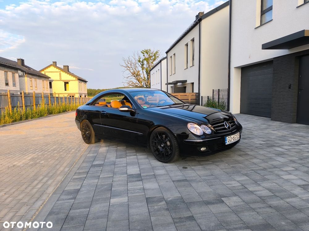 Mercedes-Benz CLK 320 CDI 7G-TRONIC Avantgarde DPF - 1