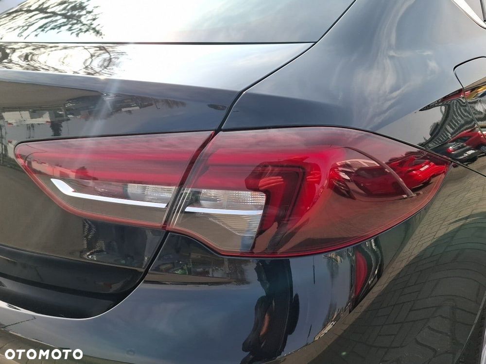 Opel Insignia 1.5 T GPF Elite S&S - 17