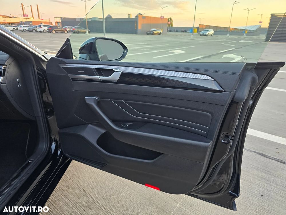 Volkswagen ARTEON 2.0 TDI SCR 4Motion DSG R-Line - 11