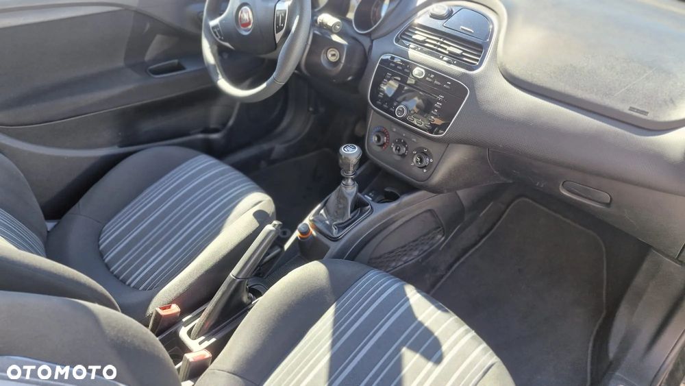 Fiat Punto 1.4 Easy S&S - 5