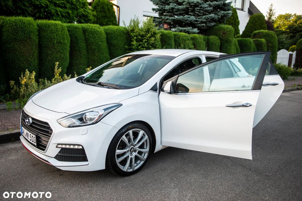 Hyundai i30 1.6 T GDI Turbo - 15
