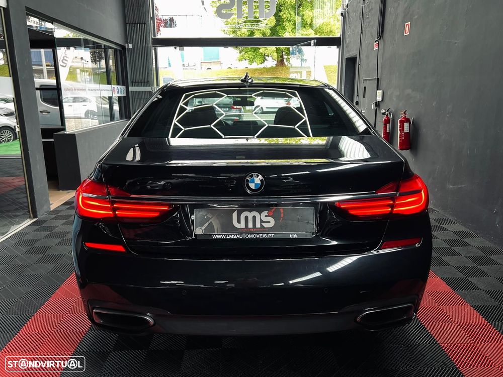 BMW 740 d xDrive Pack M - 8