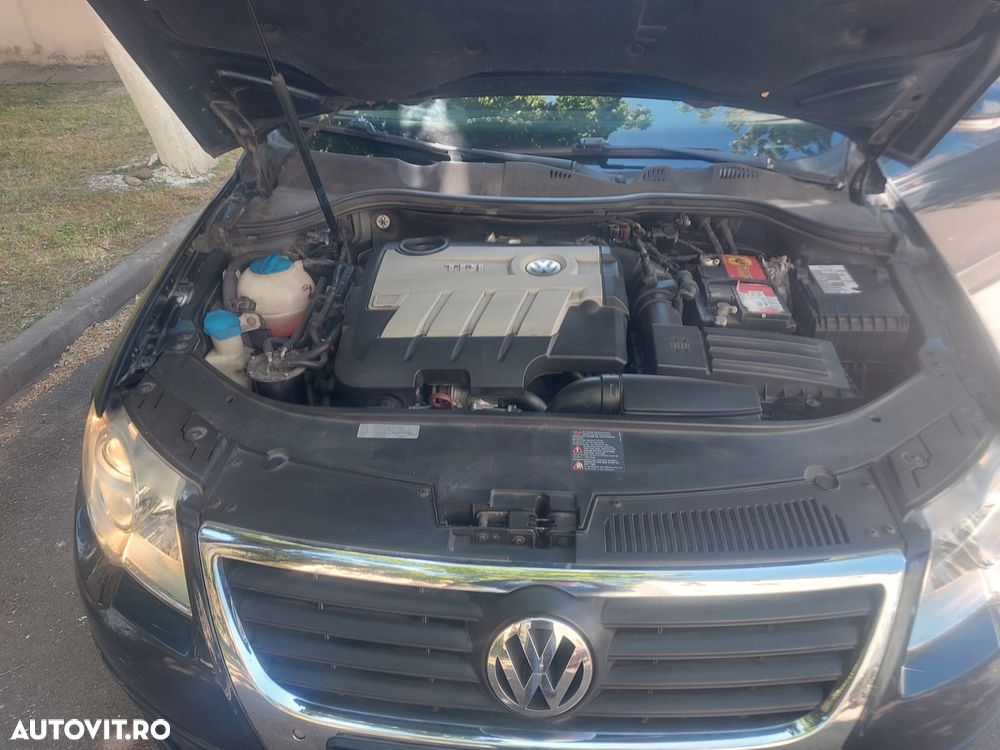 Volkswagen Passat 2.0 TDI Highline DPF - 9