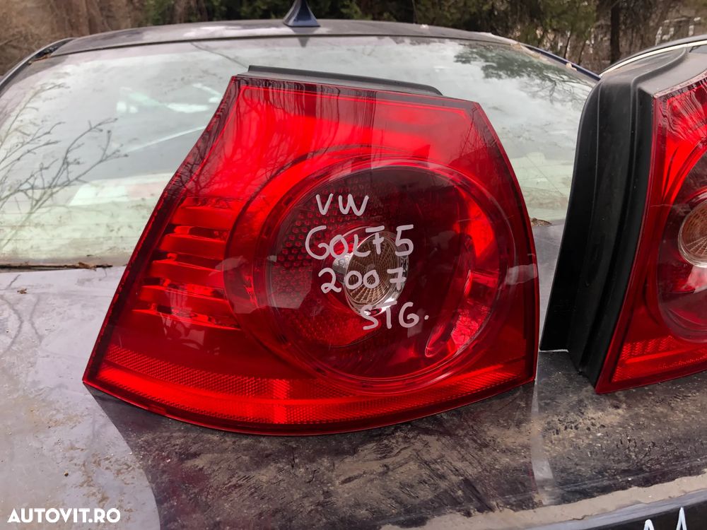 Stop stanga/Stop dreapta aripa spate VW Volkswagen Golf 5 - 6