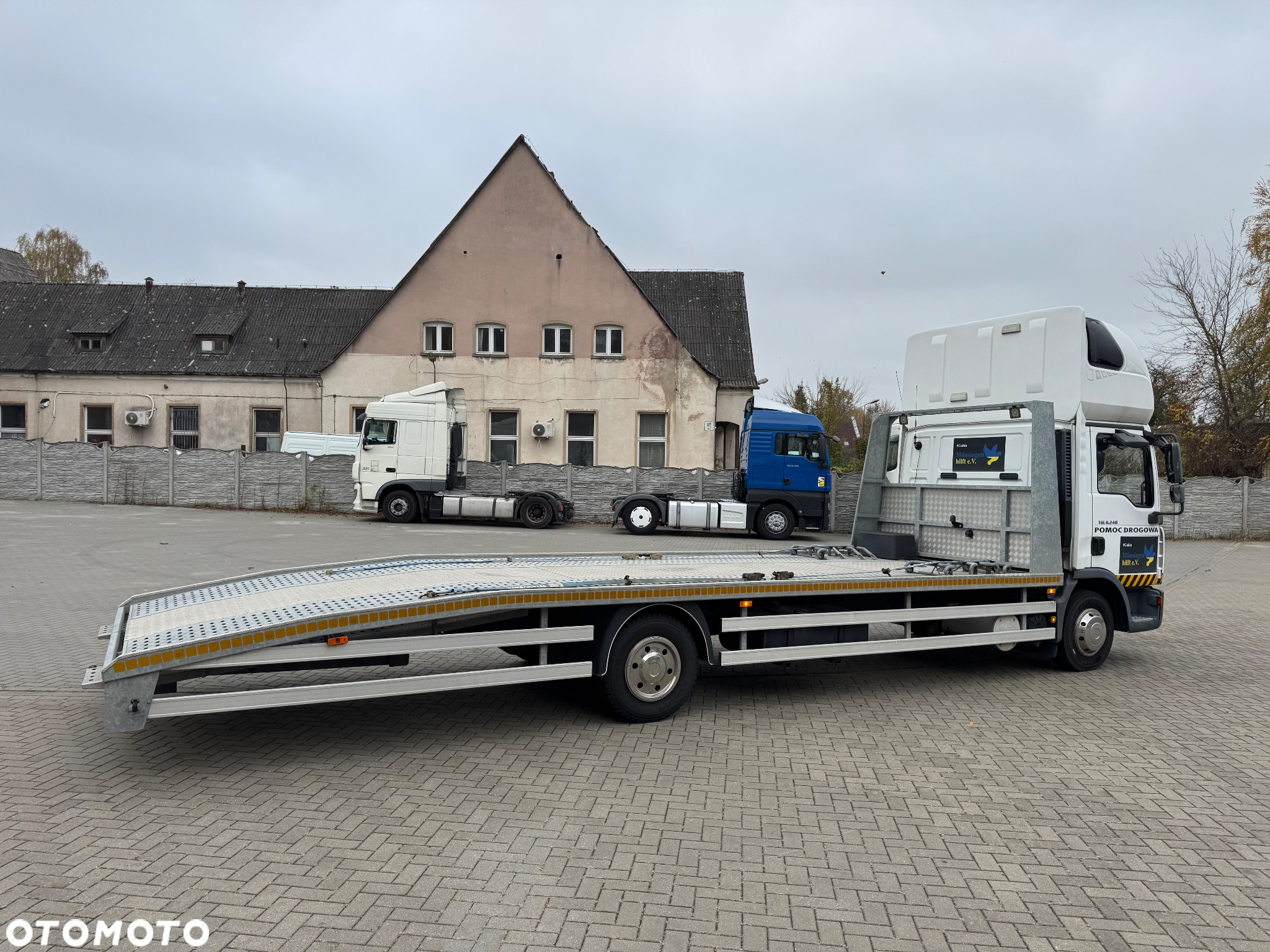 MAN TGL 8.240 4X2 BL AUTO TRANSPORTER - 8