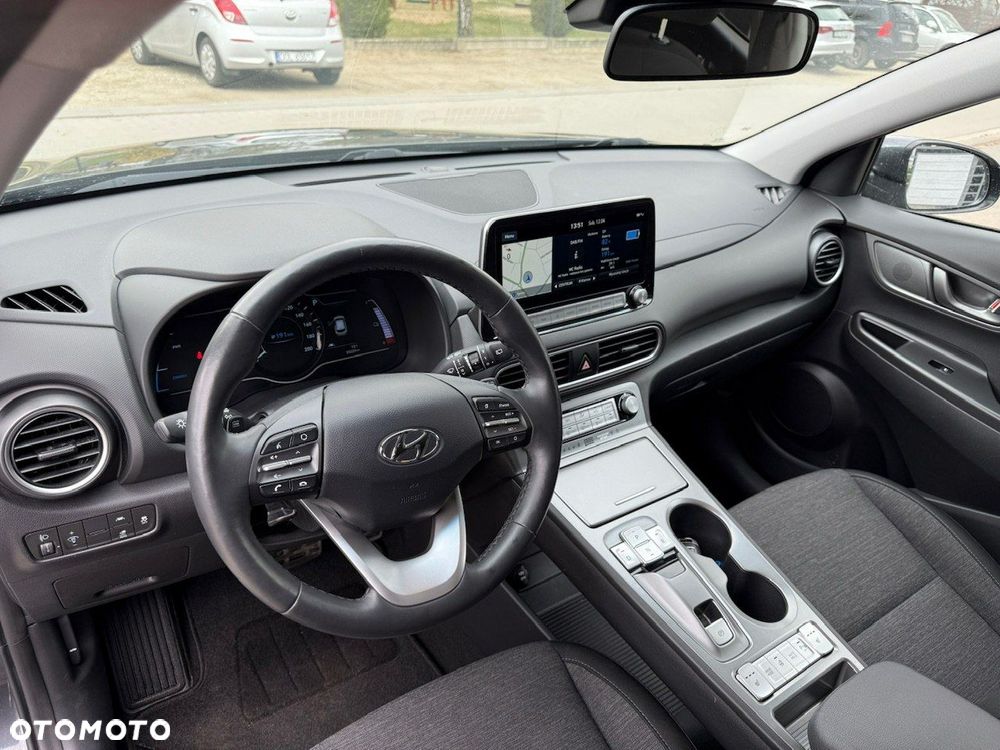 Hyundai Kona - 2