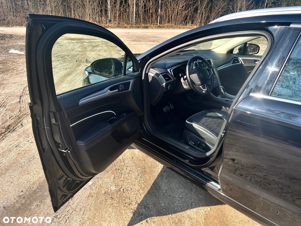 Ford Mondeo - 16