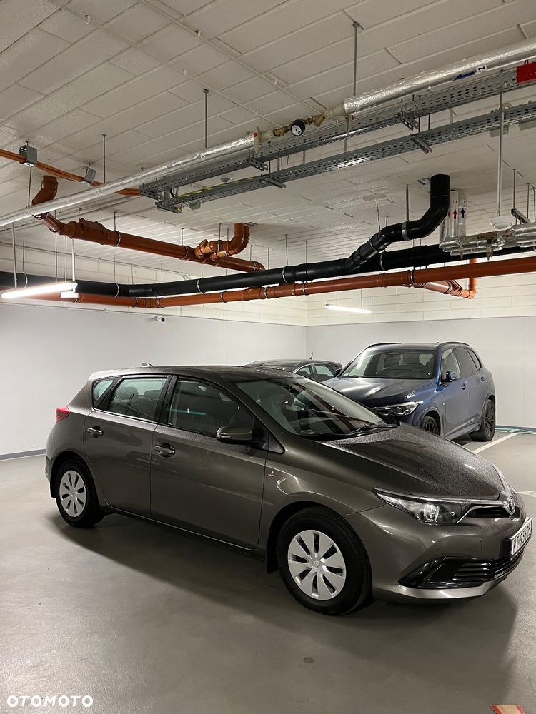 Toyota Auris 1.6 Active - 2