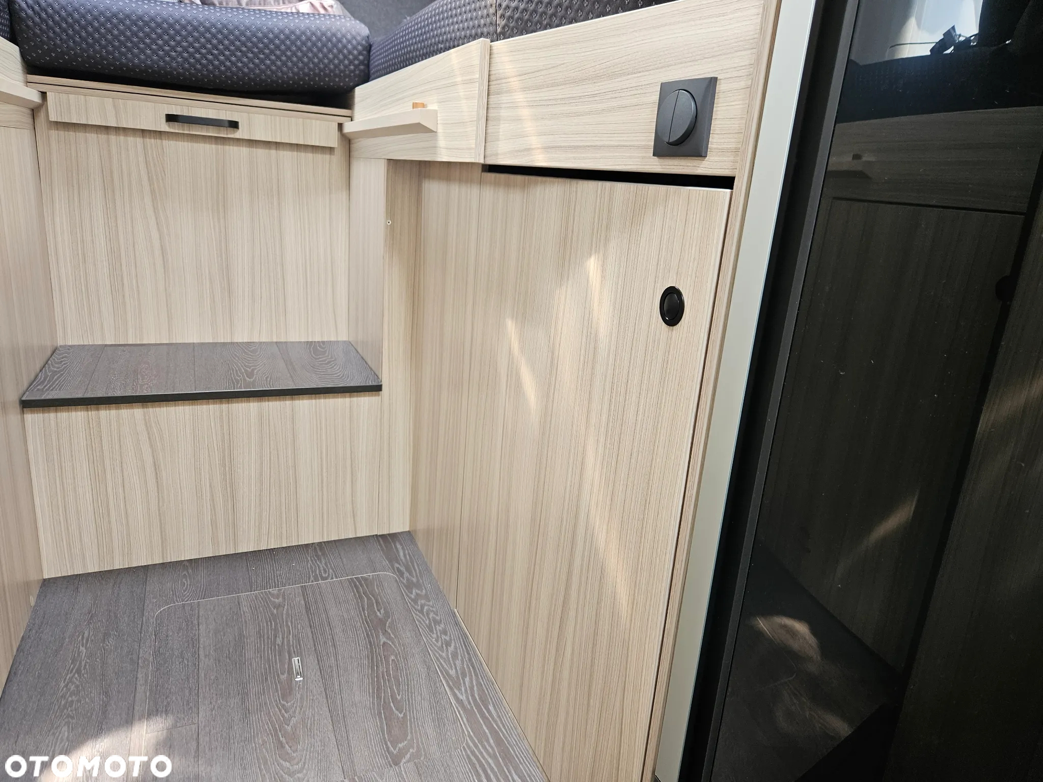 Adria Sunliving S 72 DL - 16
