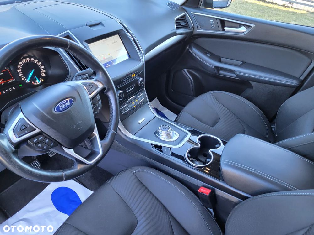 Ford S-Max 2.0 EcoBlue Titanium - 19