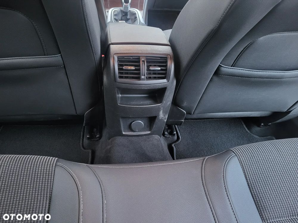 Opel Insignia 2.0 CDTI EcoFLEX Cosmo - 18