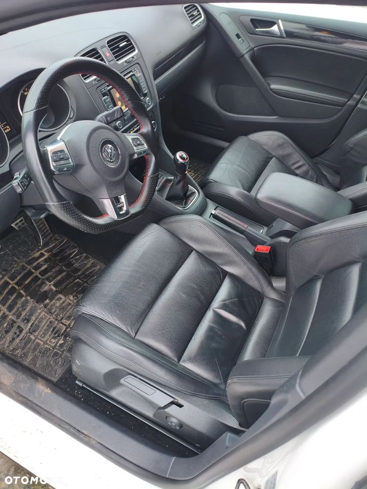 Volkswagen Golf 2.0 GTI - 18