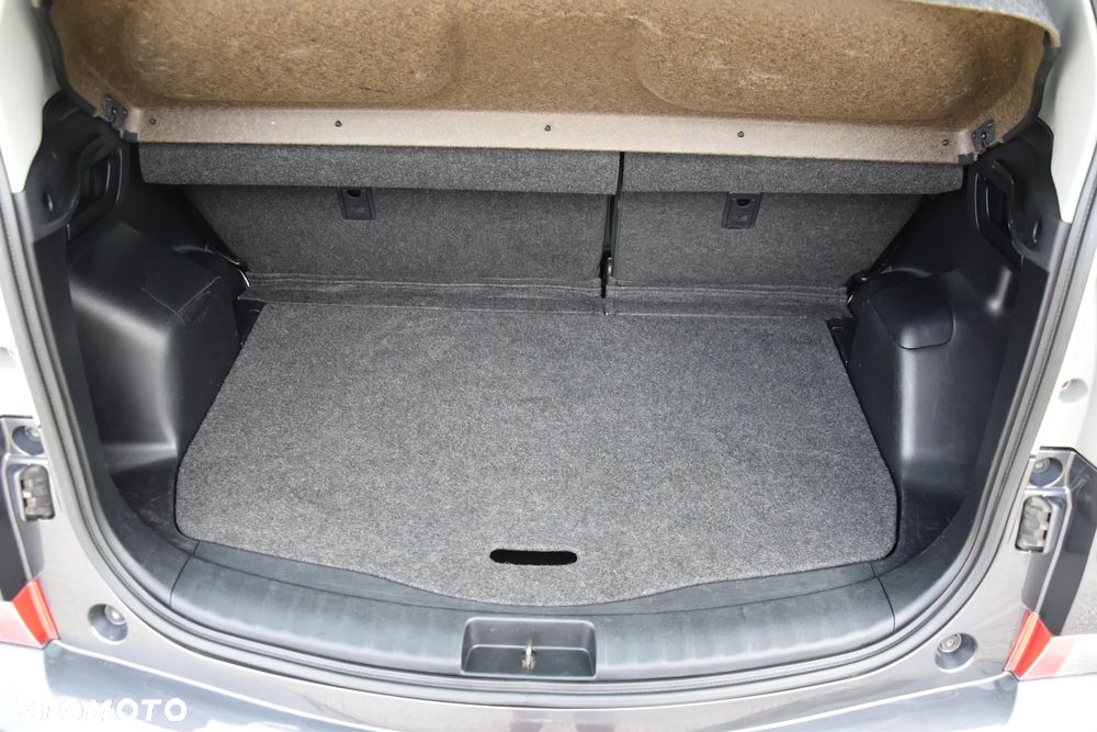 Toyota Verso S 1.33 Luna - 11