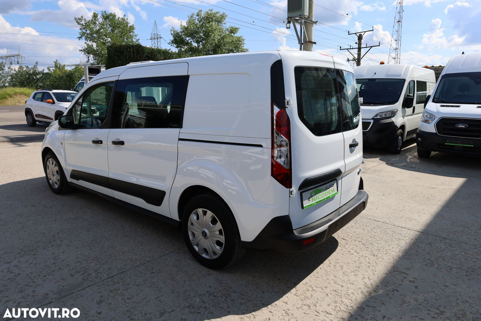 Ford Transit Connect 5 locuri  1.5 tdci - 5
