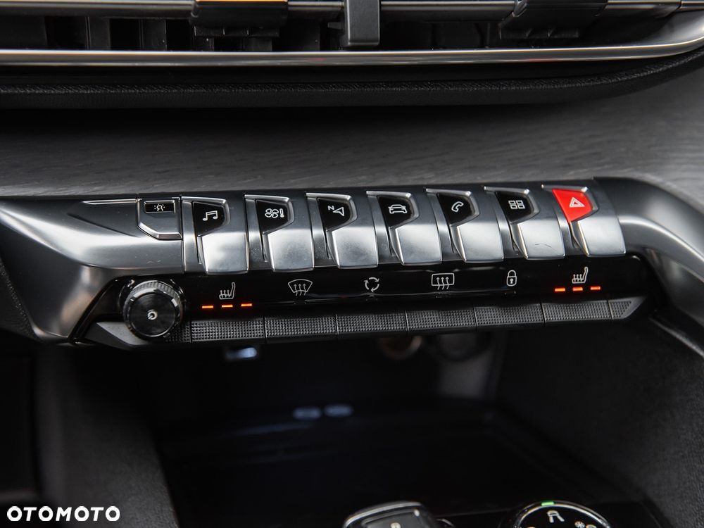 Peugeot 5008 BlueHDi 180 EAT6 GT - 22