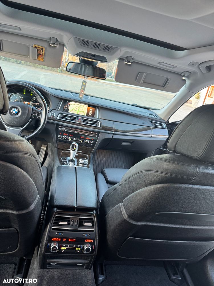 BMW Seria 7 730d xDrive - 7