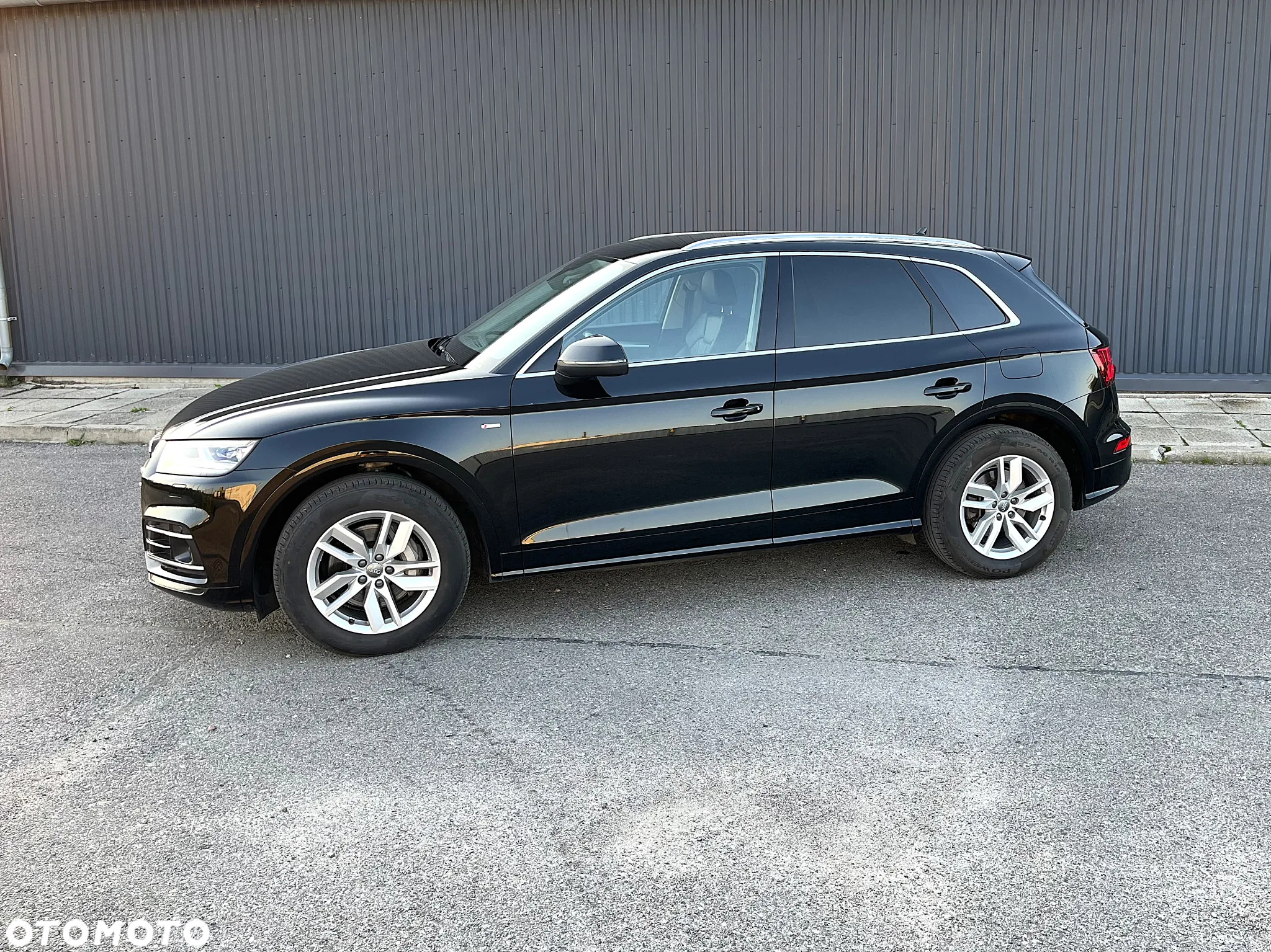 Audi Q5 55 TFSI e Quattro S tronic - 14