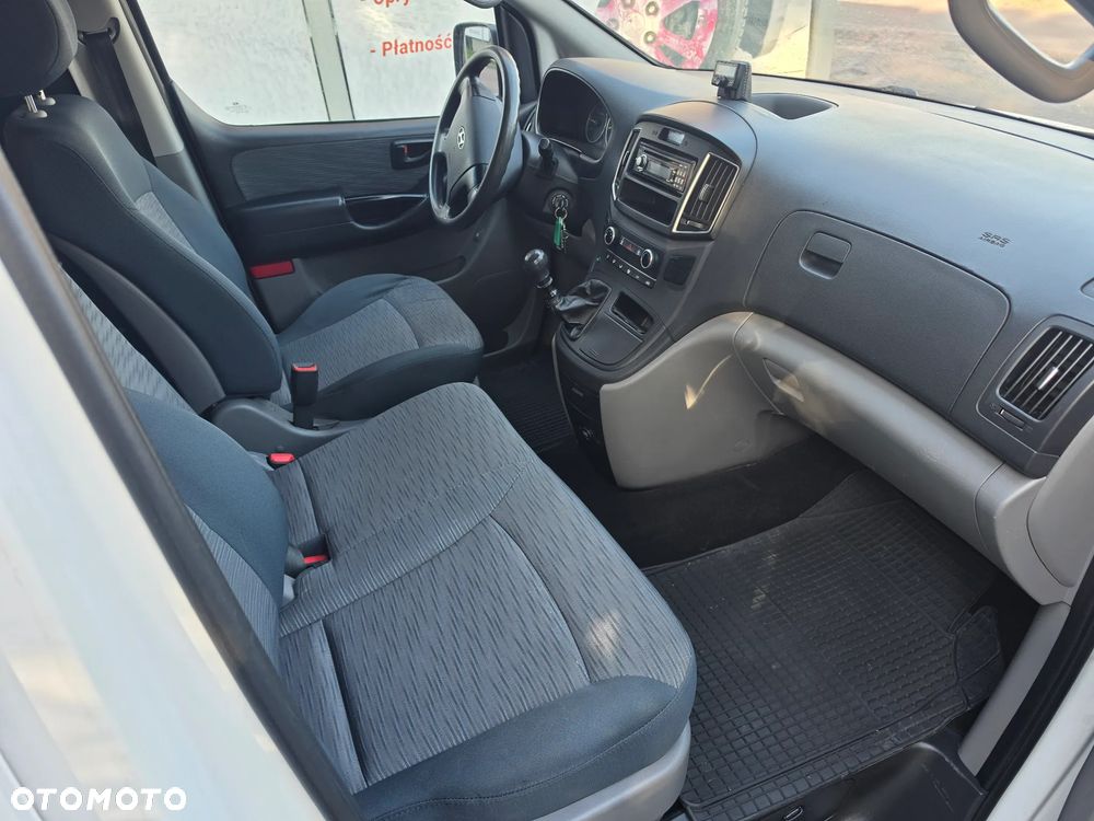 Hyundai H1 Starex Grand Starex - 16