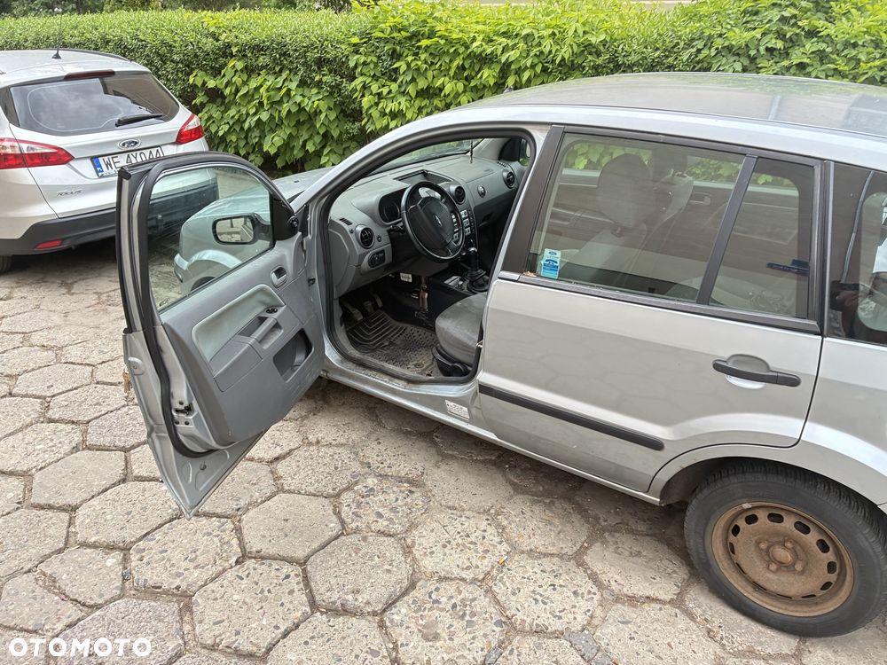Ford Fusion 1.4 Ambiente - 6