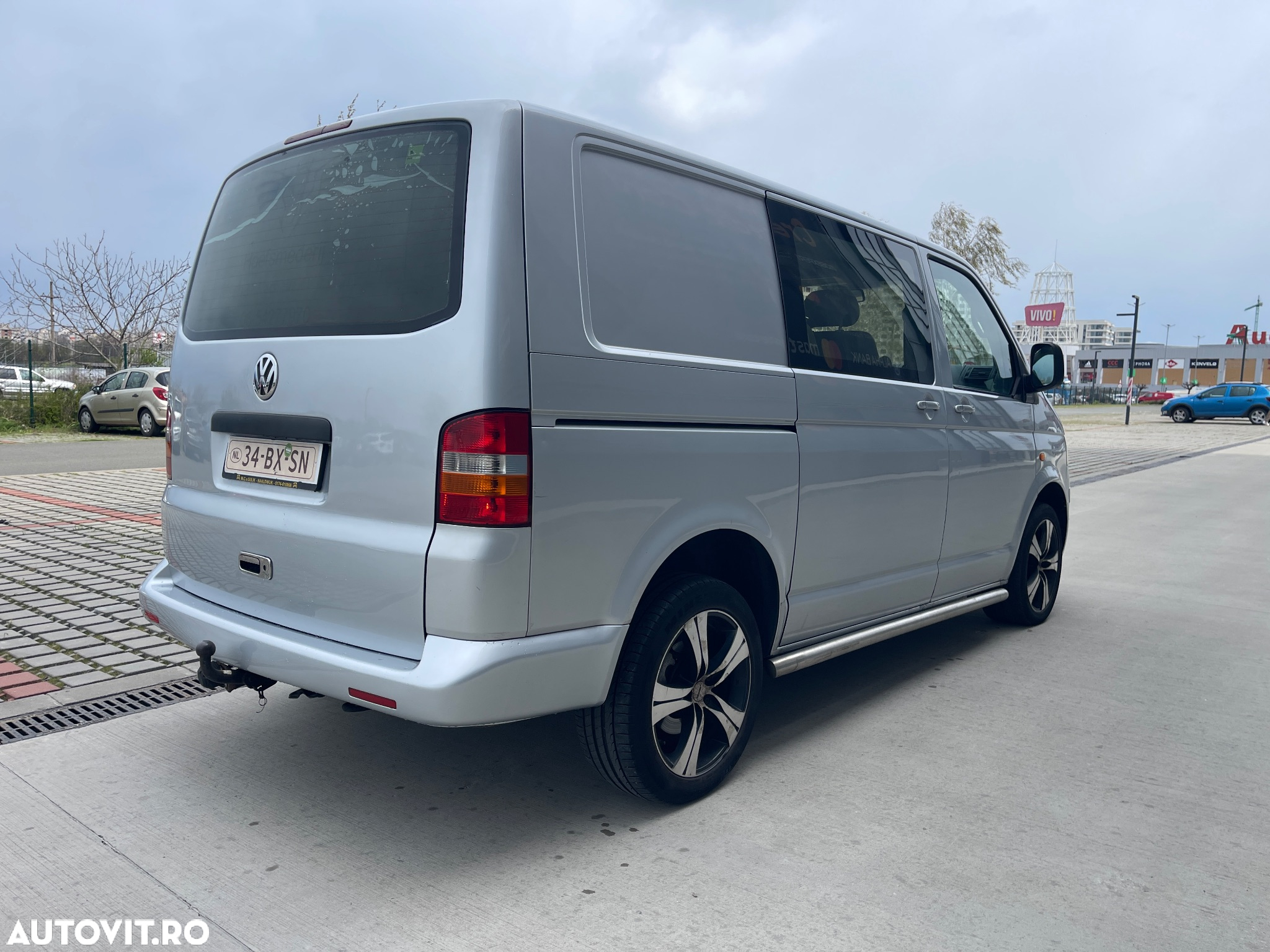 Volkswagen Transporter - 10